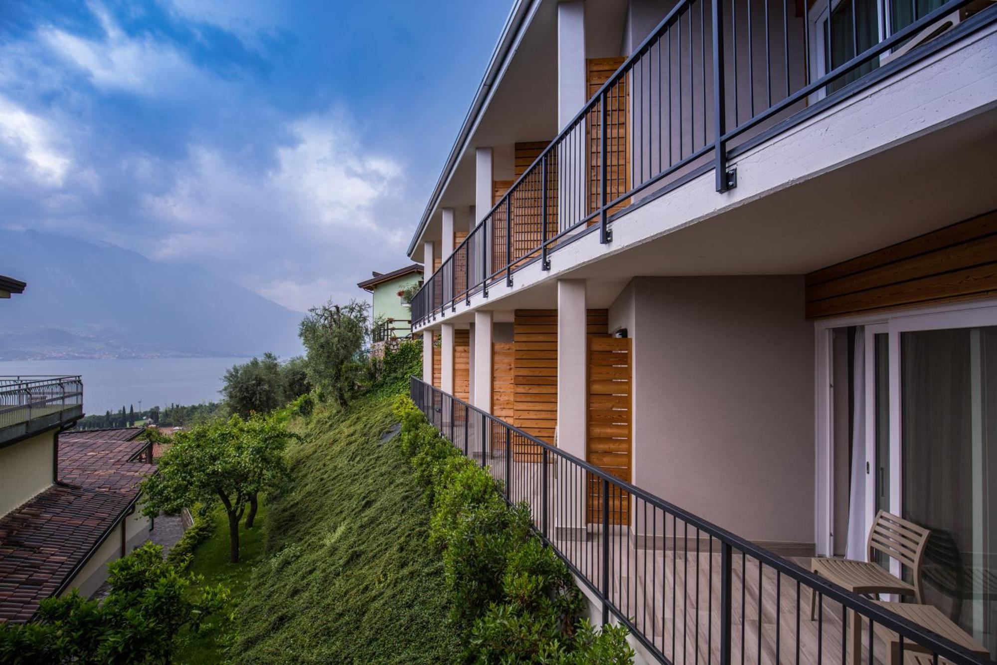 Hotel Royal Village Limone sul Garda Room photo